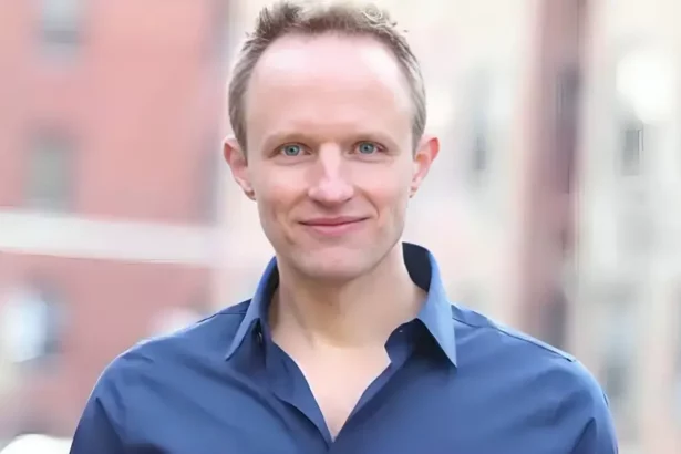 Aron Accurso Net Worth