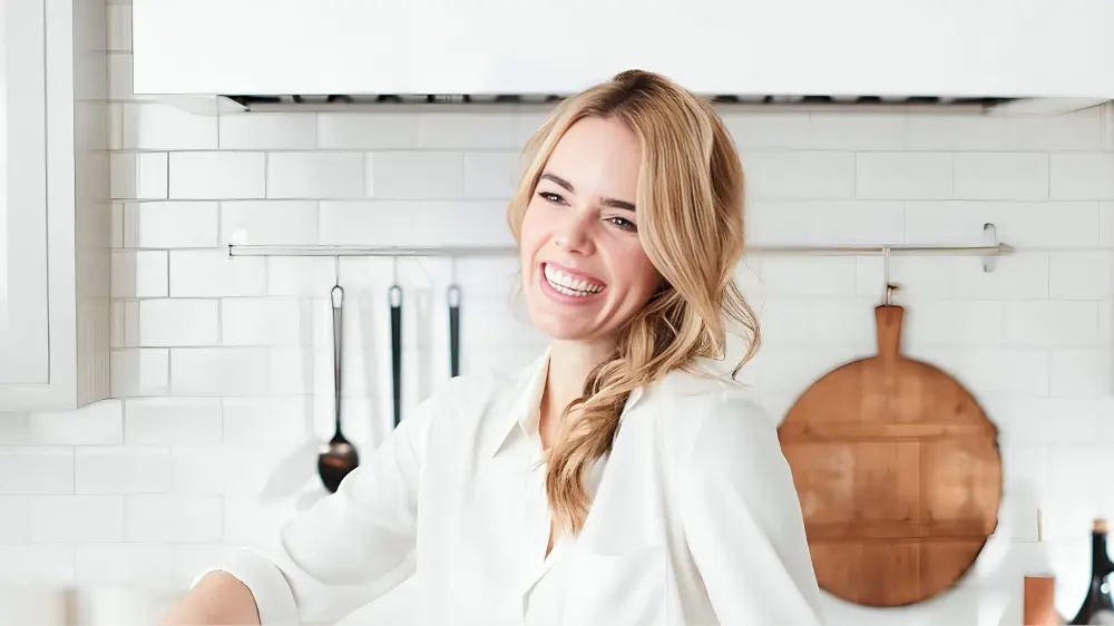 Serena Wolf Net Worth