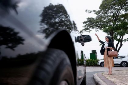 The Ultimate Guide to Getting Around Singapore