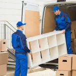 How Do Movers Plan for Unexpected Delays During Residential Moves
